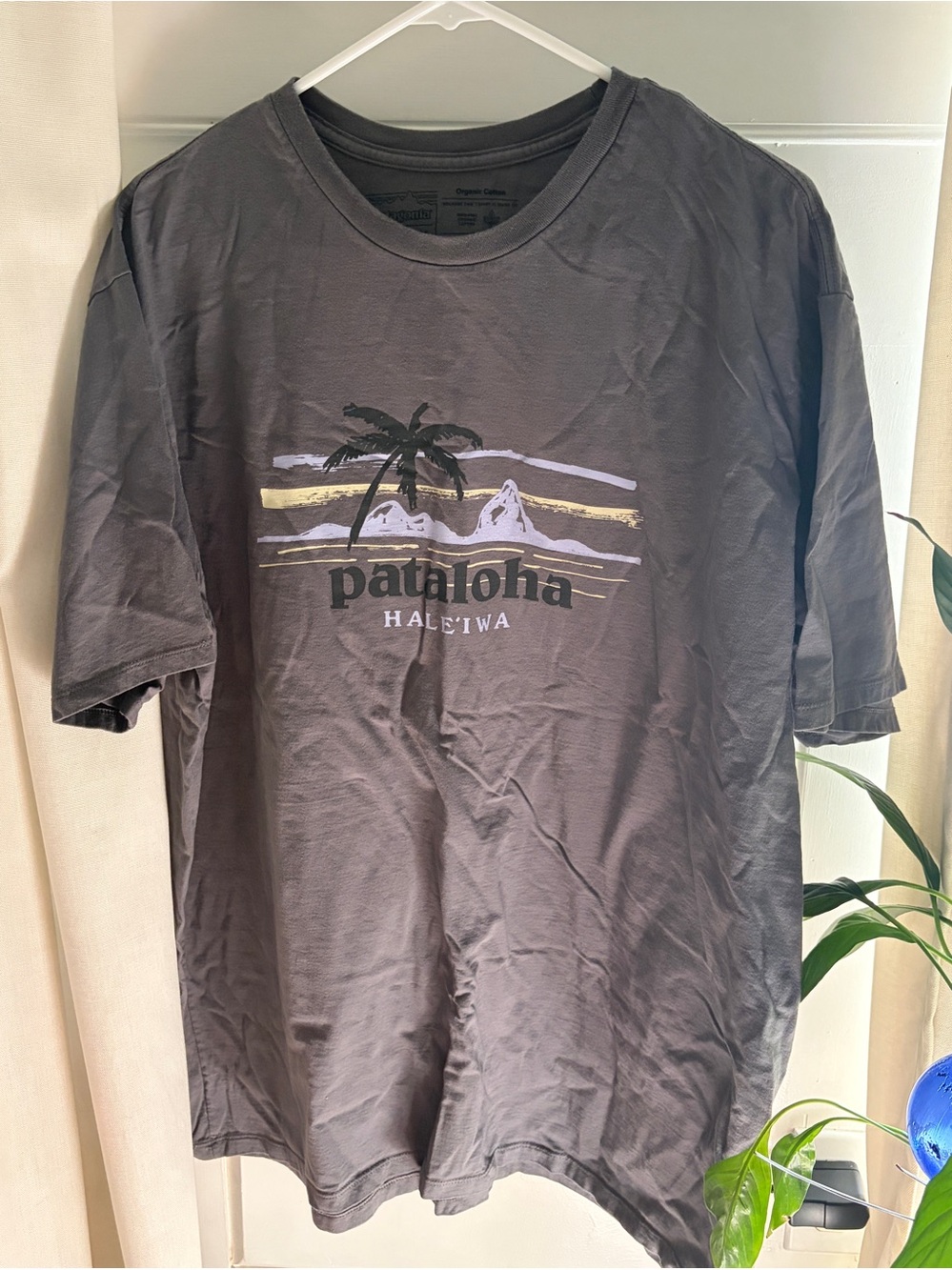 Patagonia Pataloha Haleiwa Gray Short Sleeve Shirt – Men's Size XL